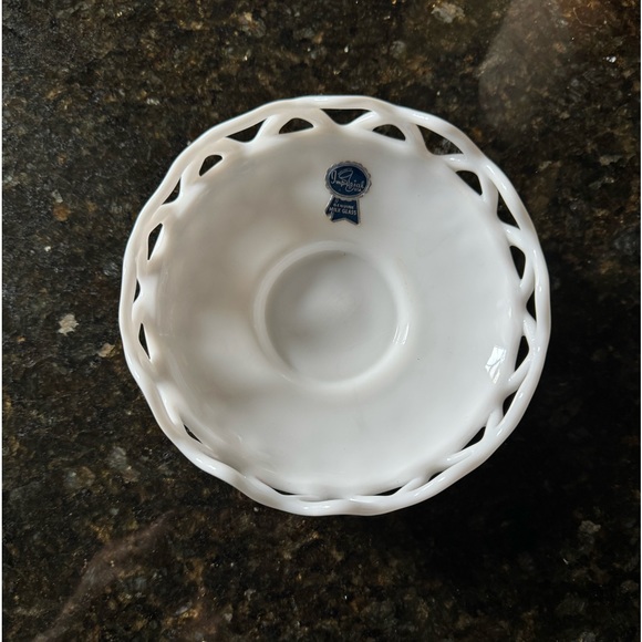 Vintage Imperial Glass Original Milk Glass Bowl Lace Edging 1950’s Excellence - Picture 4 of 12